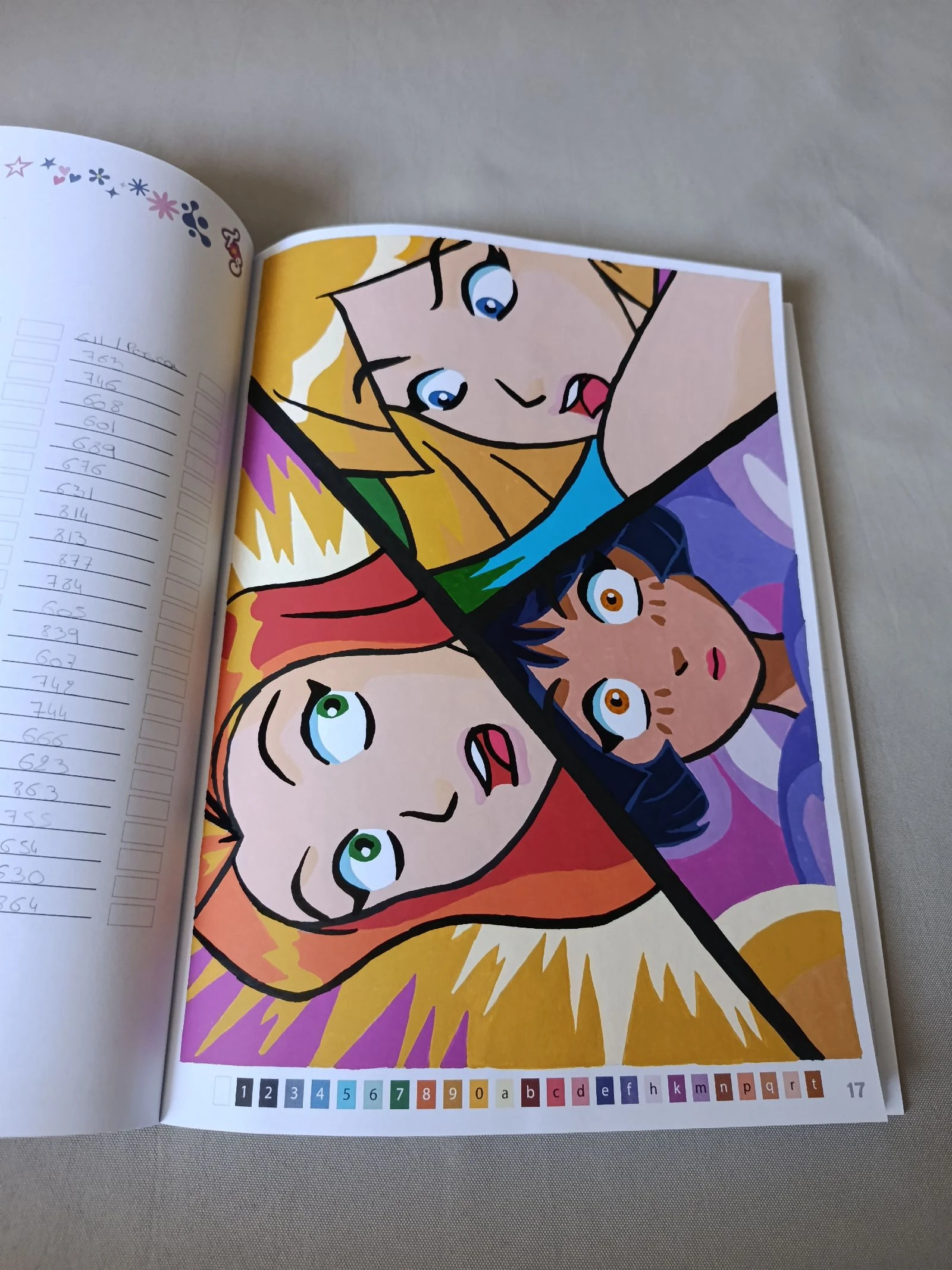 Mystery Coloring Book Totally Spies | Hachette heroes | Very good condition – photo 2